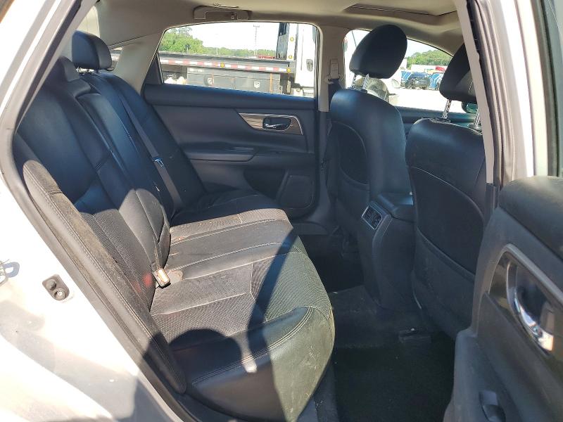 53272626 :رقم المزاد ، 1N4AL3AP5FN891686 vin ، 2015 Nissan Altima مزاد بيع
