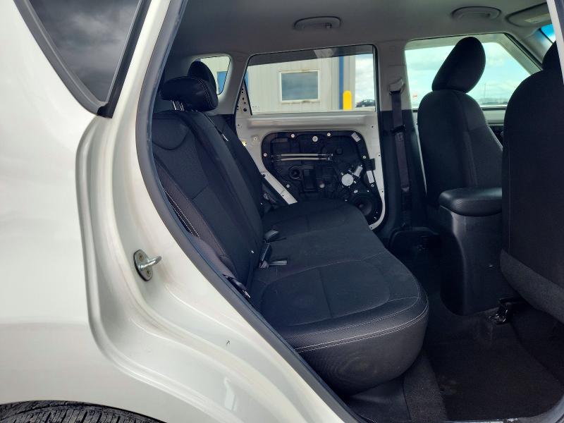 Продаж на аукціоні авто 2015 Kia Soul, vin: KNDJN2A25F7218632, номер лоту: 55316896