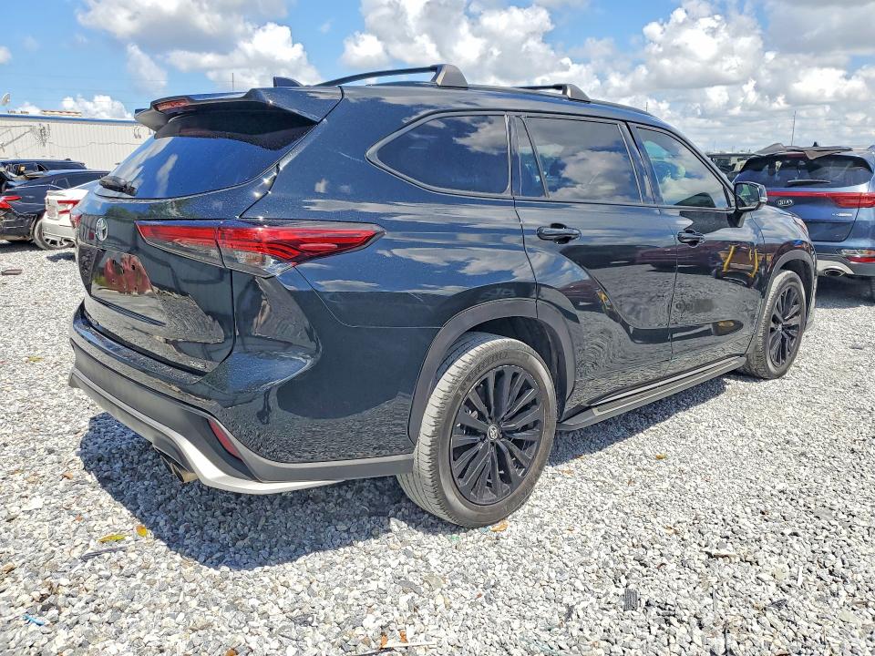 Продажа на аукционе авто 2023 Toyota Highlander, vin: 5TDKDRAH7PS024566, номер лота: 54013826