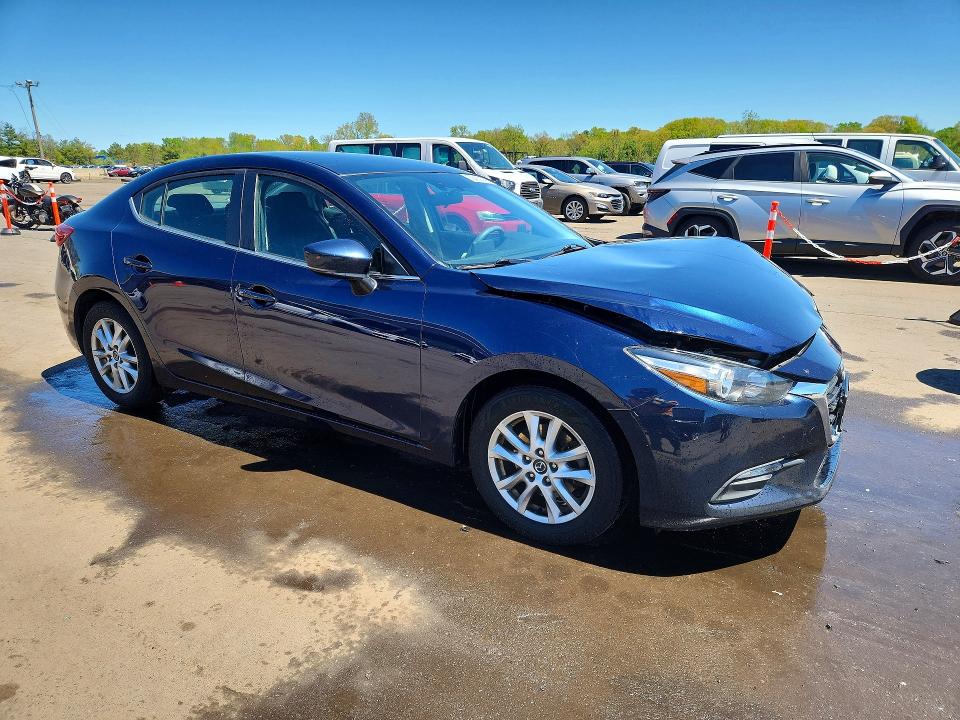 2017 Mazda 3 მანქანა იყიდება აუქციონზე, vin: 3MZBN1U71HM131788, აუქციონის ნომერი: 52460146
