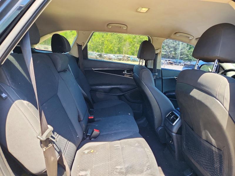 2018 Kia Sorento მანქანა იყიდება აუქციონზე, vin: 5XYPG4A34JG392907, აუქციონის ნომერი: 52571406