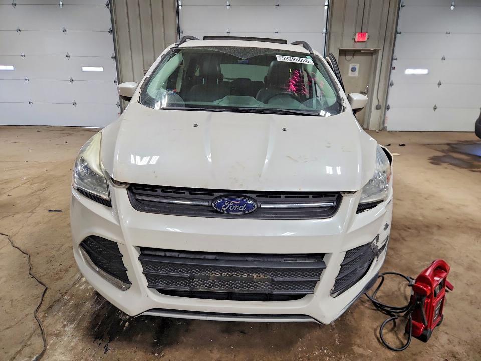 Продажа на аукционе авто 2016 Ford Escape, vin: 1FMCU9GX7GUA65452, номер лота: 53295056