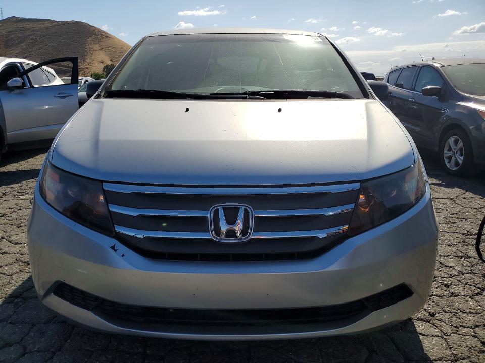 54823996 :رقم المزاد ، 5FNRL5H44DB067498 vin ، 2013 Honda Odyssey مزاد بيع