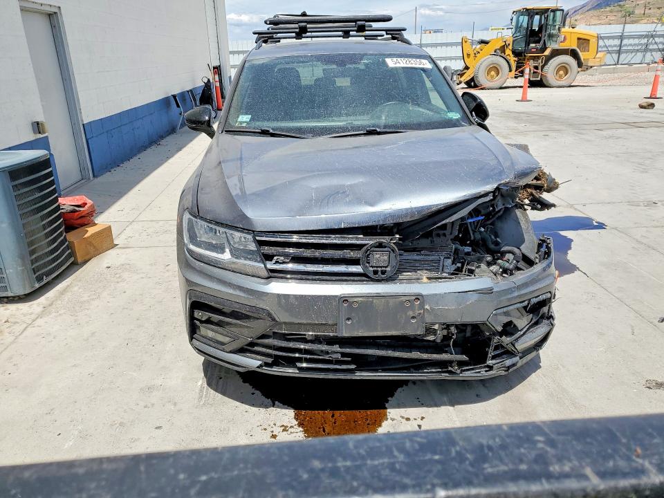 Продажа на аукционе авто 2021 Volkswagen Tiguan, vin: 3VV3B7AX7MM154818, номер лота: 54128356
