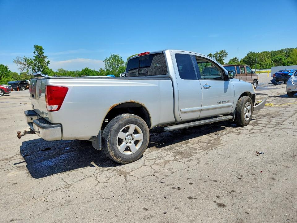 2005 Nissan Titan მანქანა იყიდება აუქციონზე, vin: 1N6BA06B35N550802, აუქციონის ნომერი: 52307656