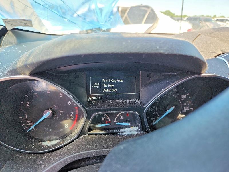 Продажа на аукционе авто 2019 Ford Escape, vin: 1FMCU9GD6KUA85271, номер лота: 52196406