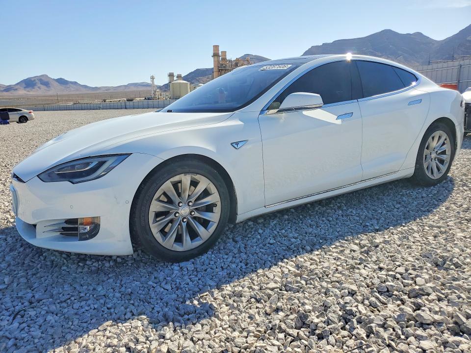 Продажа на аукционе авто 2016 Tesla Model S, vin: 5YJSA1E16GF140286, номер лота: 53287606