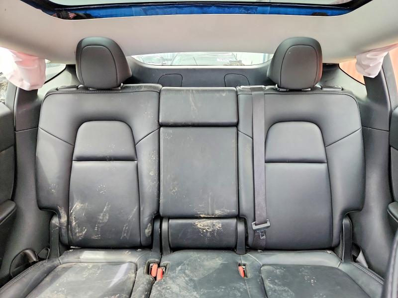 2024 Tesla Model Y მანქანა იყიდება აუქციონზე, vin: 7SAYGAEE8RF009667, აუქციონის ნომერი: 50944336