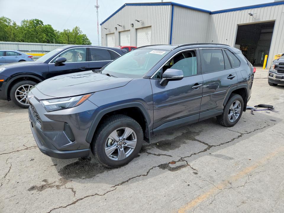 Auction sale of the 2022 Toyota Rav4, vin: 2T3P1RFV0NC262964, lot number: 53200956
