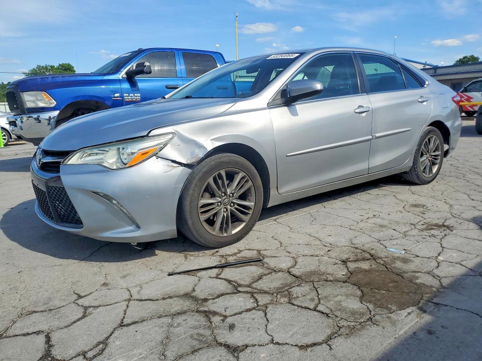 53250066 :رقم المزاد ، 4T1BF1FK0HU409170 vin ، 2017 Toyota Camry مزاد بيع