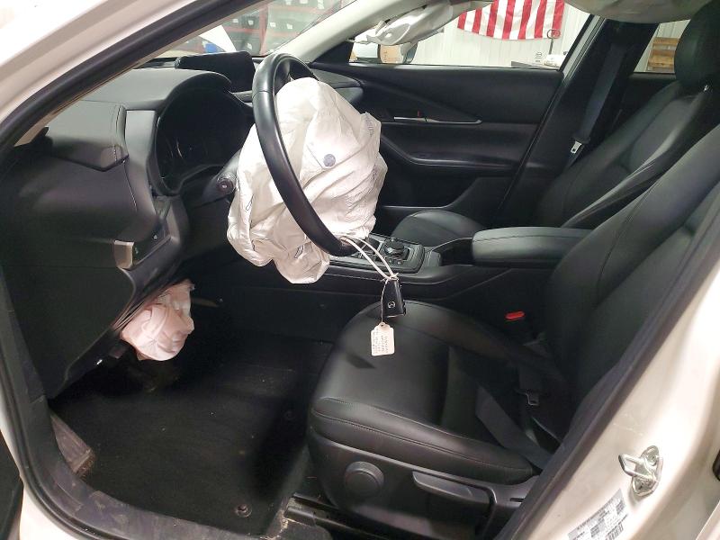 Продажа на аукционе авто 2022 Mazda Cx-30, vin: 3MVDMBBL1NM423634, номер лота: 52302516