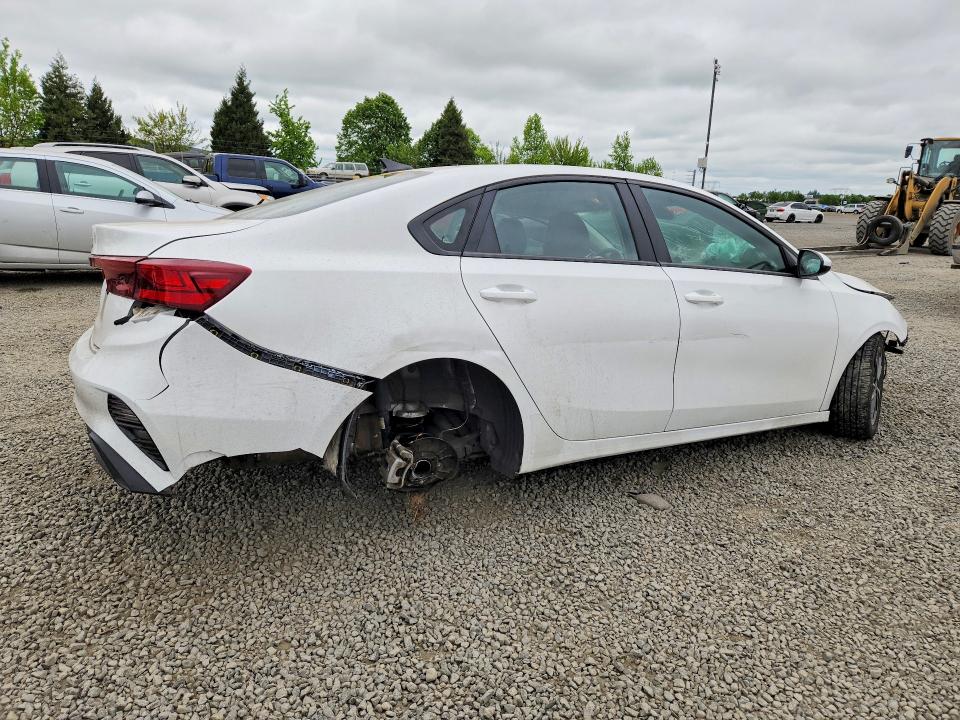 51894816 :رقم المزاد ، 3KPF24AD8PE650872 vin ، 2023 Kia Forte مزاد بيع