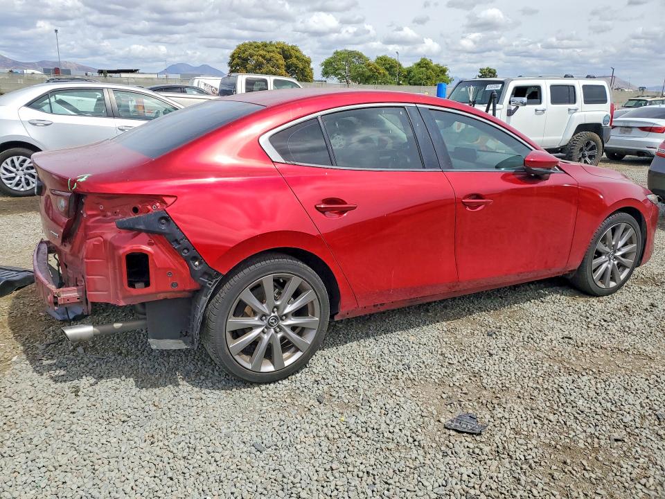 Продаж на аукціоні авто 2019 Mazda 3, vin: JM1BPACL5K1113018, номер лоту: 52339546
