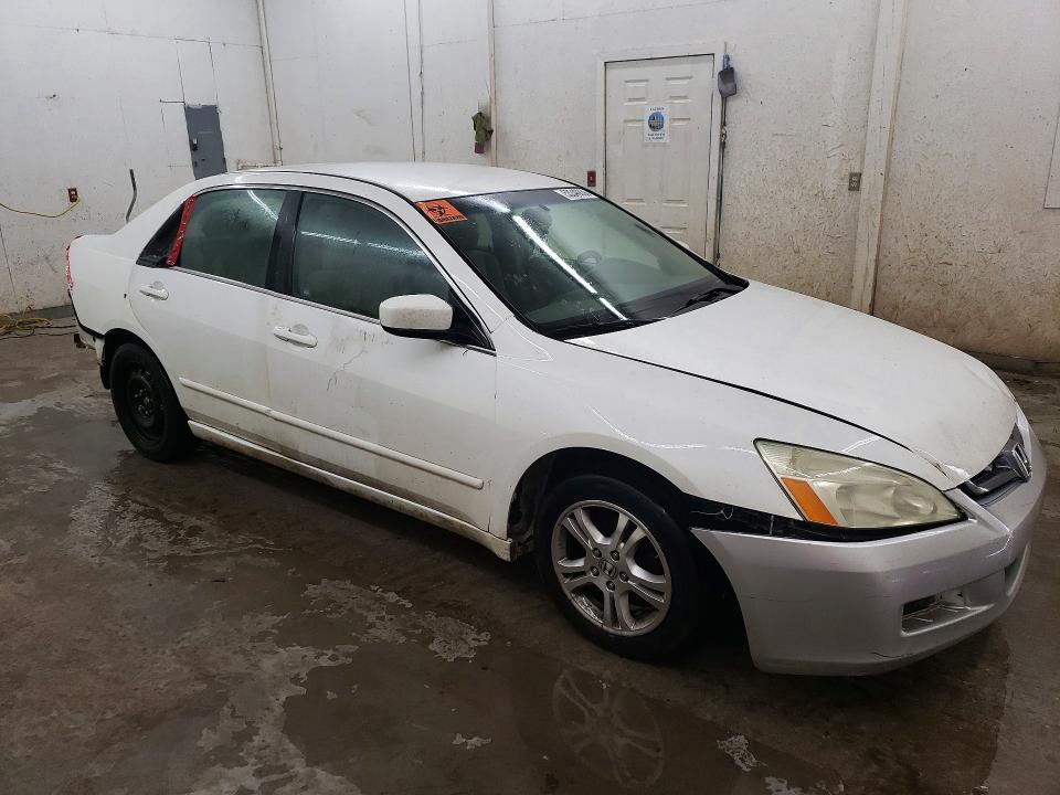 53346856 :رقم المزاد ، 1HGCM56326A175127 vin ، 2006 Honda Accord مزاد بيع