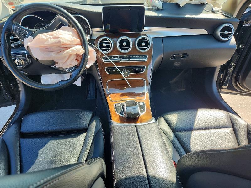 52822716 :رقم المزاد ، 55SWF4KB5FU004245 vin ، 2015 Mercedes-benz C مزاد بيع