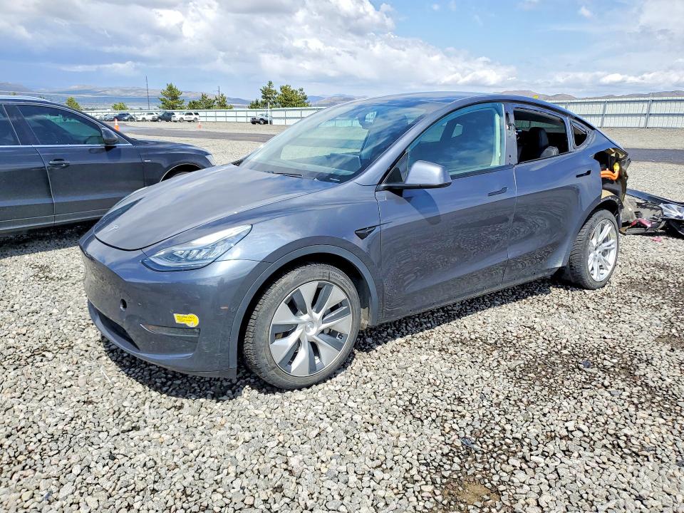 Продаж на аукціоні авто 2021 Tesla Model Y, vin: 5YJYGDEE6MF070863, номер лоту: 51823116