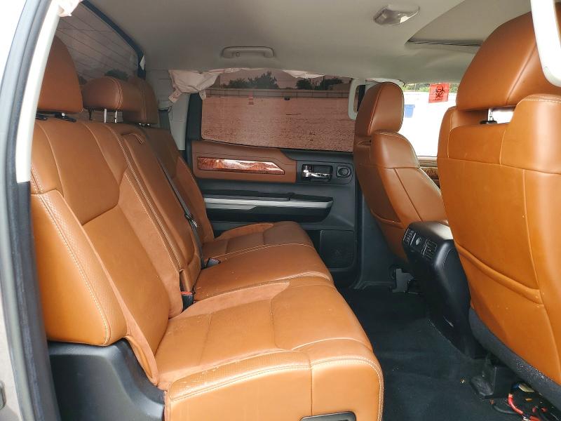 54452626 :رقم المزاد ، 5TFAY5F14MX011607 vin ، 2021 Toyota Tundra مزاد بيع