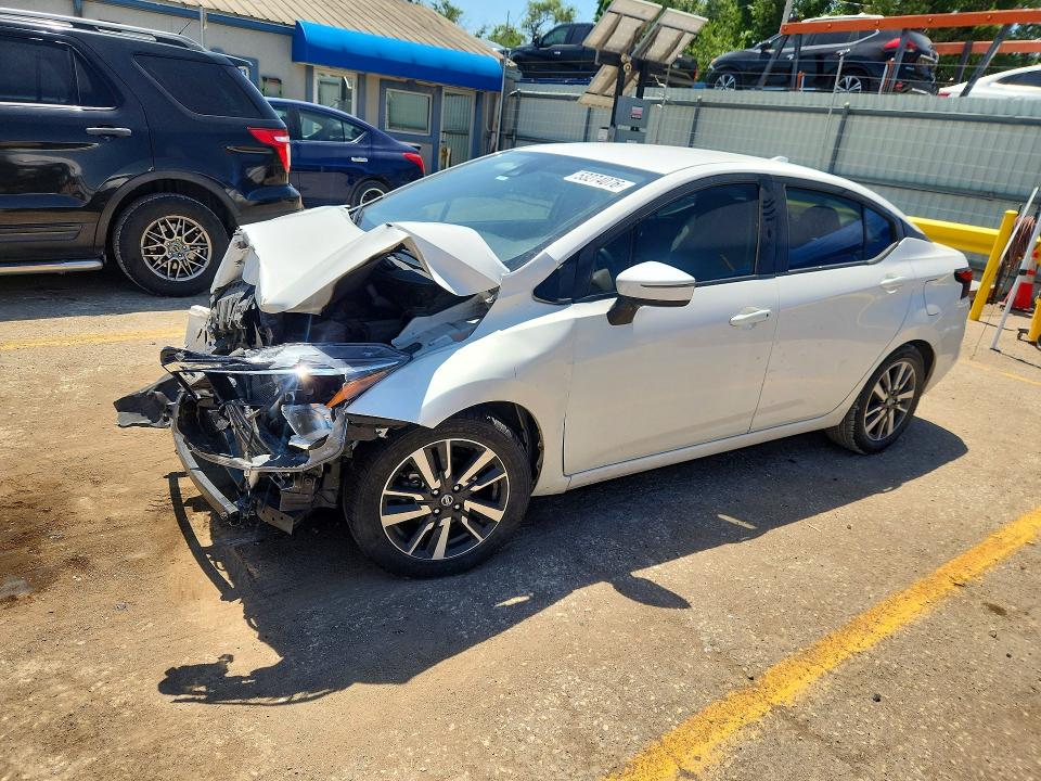 53274076 :رقم المزاد ، 3N1CN8EV9ML868933 vin ، 2021 Nissan Versa مزاد بيع