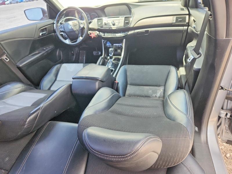 53793766 :رقم المزاد ، 1HGCR2F52HA108449 vin ، 2017 Honda Accord مزاد بيع