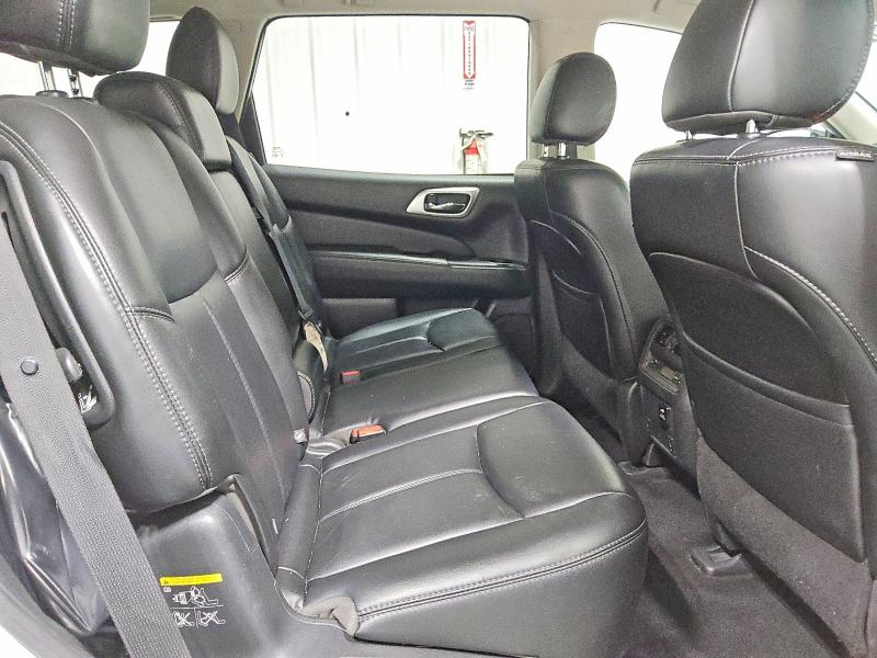 Продажа на аукционе авто 2017 Nissan Pathfinder, vin: 5N1DR2MN3HC630044, номер лота: 53235666