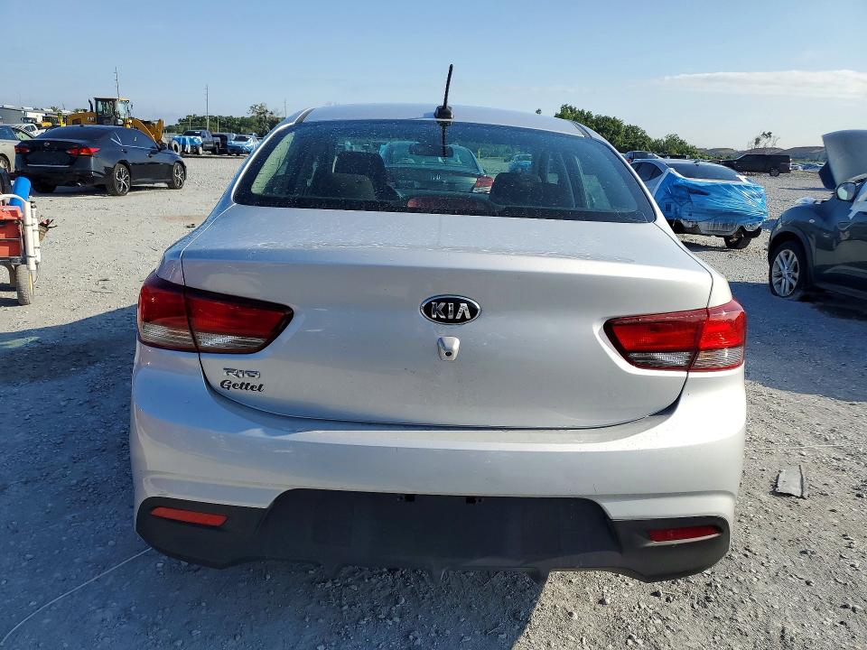 2020 Kia Rio მანქანა იყიდება აუქციონზე, vin: 3KPA24AD2LE296691, აუქციონის ნომერი: 53200306