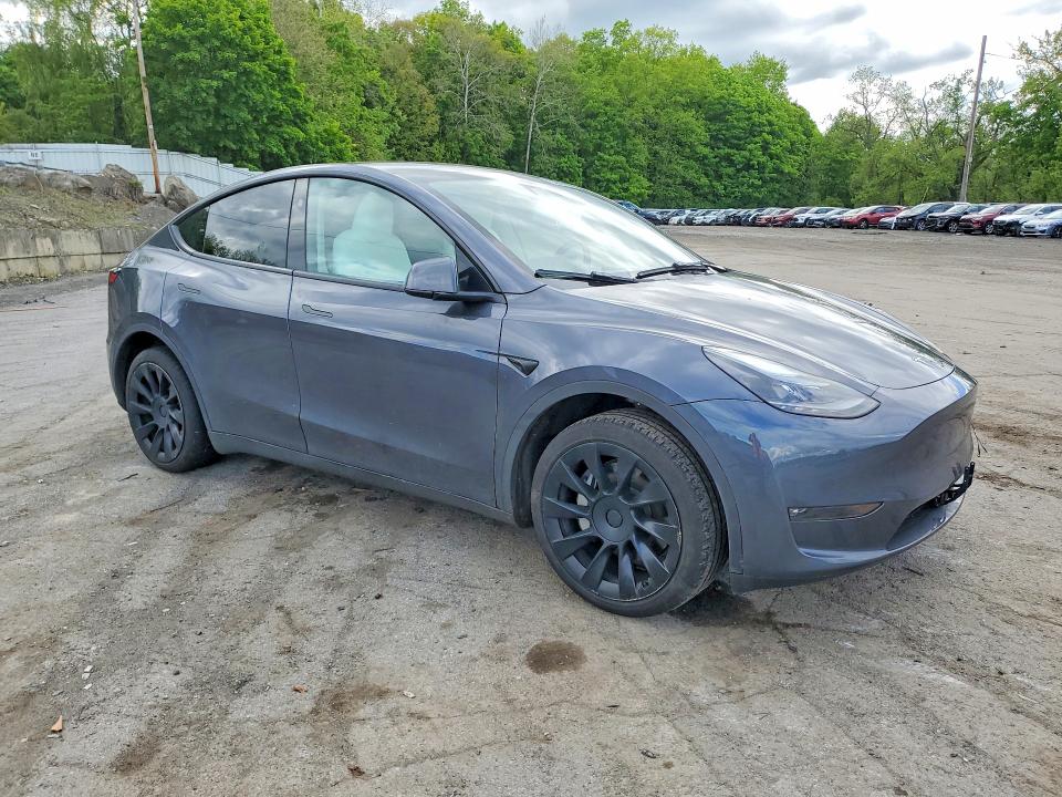 53931906 :رقم المزاد ، 7SAYGDEE6PF868433 vin ، 2023 Tesla Model Y مزاد بيع