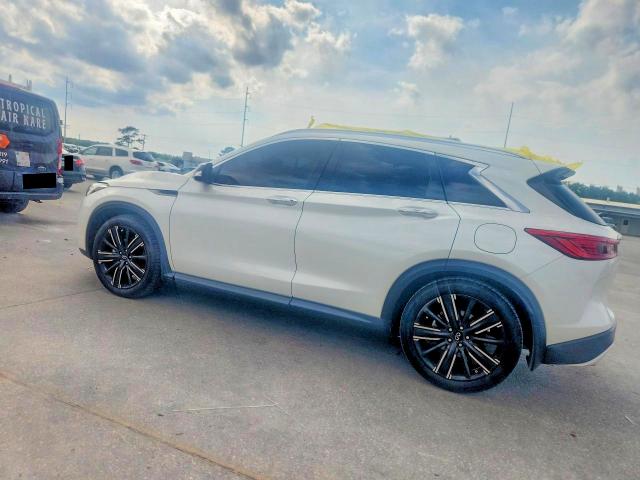 53522736 :رقم المزاد ، 3PCAJ5BA4MF106396 vin ، 2021 Infiniti Qx50 مزاد بيع