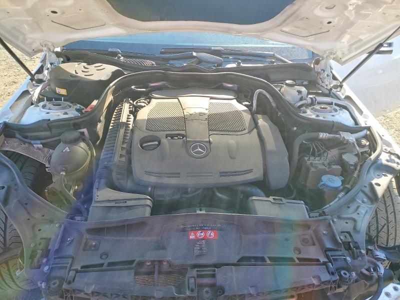 54304656 :رقم المزاد ، WDDHF8JB9FB161370 vin ، 2015 Mercedes-benz E مزاد بيع