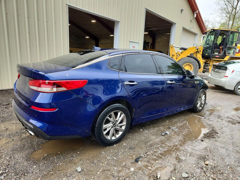 Продажа на аукционе авто 2019 Kia Optima, vin: 5XXGT4L37KG324616, номер лота: 53718466