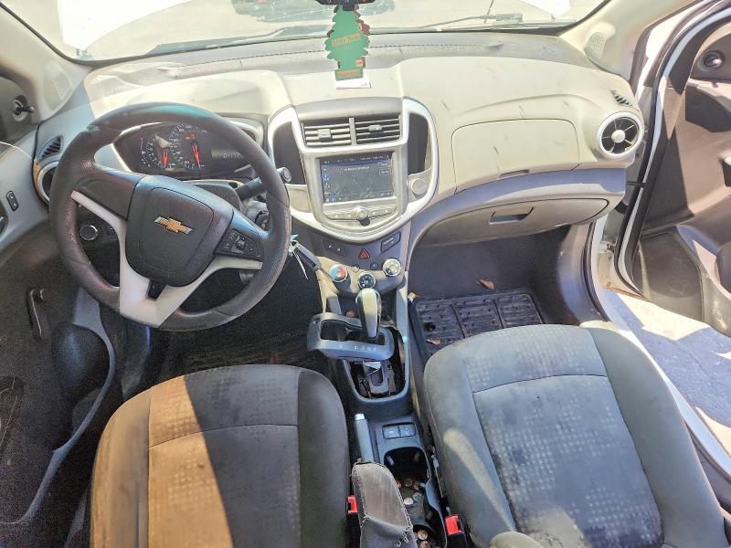 52024376 :رقم المزاد ، 1G1JB5SH8J4107962 vin ، 2018 Chevrolet Sonic مزاد بيع