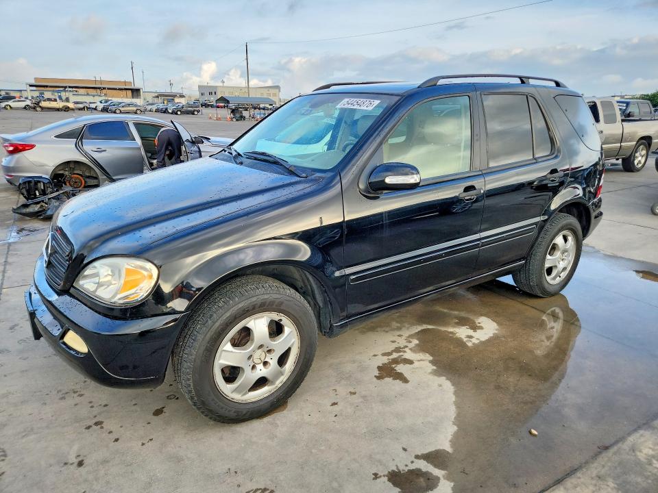 54454876 :رقم المزاد ، 4JGAB57EX5A555855 vin ، 2005 Mercedes-benz Ml مزاد بيع