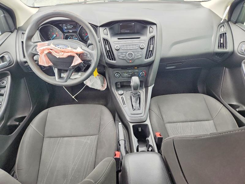 52136556 :رقم المزاد ، 1FADP3F24HL201584 vin ، 2017 Ford Focus مزاد بيع