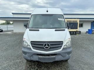 47144196 :رقم المزاد ، WD3PE7CDXJP618033 vin ، 2018 Mercedes Benz Sprinter مزاد بيع