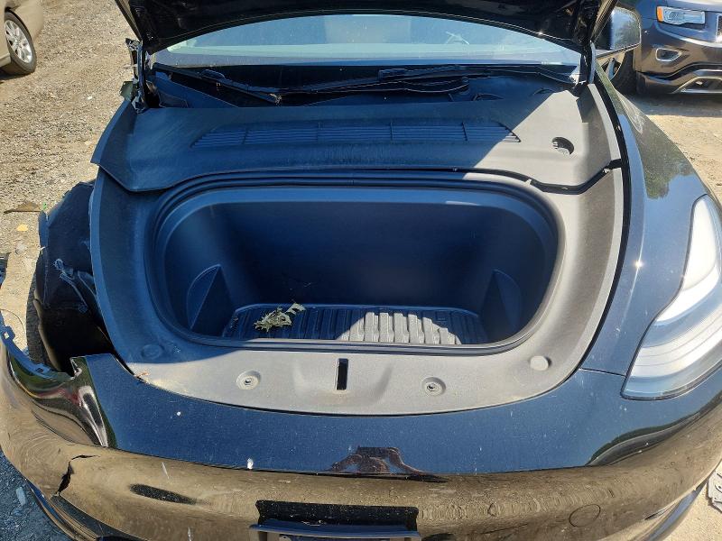 53606586 :رقم المزاد ، 7SAYGDEE5PA196538 vin ، 2023 Tesla Model Y مزاد بيع