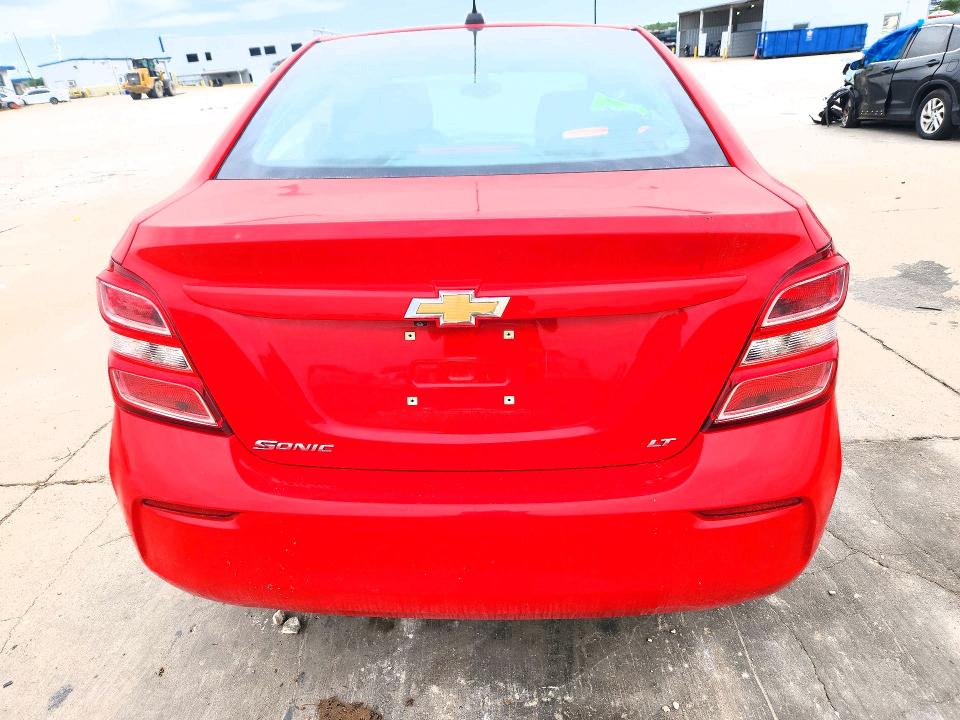2017 Chevrolet Sonic მანქანა იყიდება აუქციონზე, vin: 1G1JD5SH8H4115015, აუქციონის ნომერი: 52883586