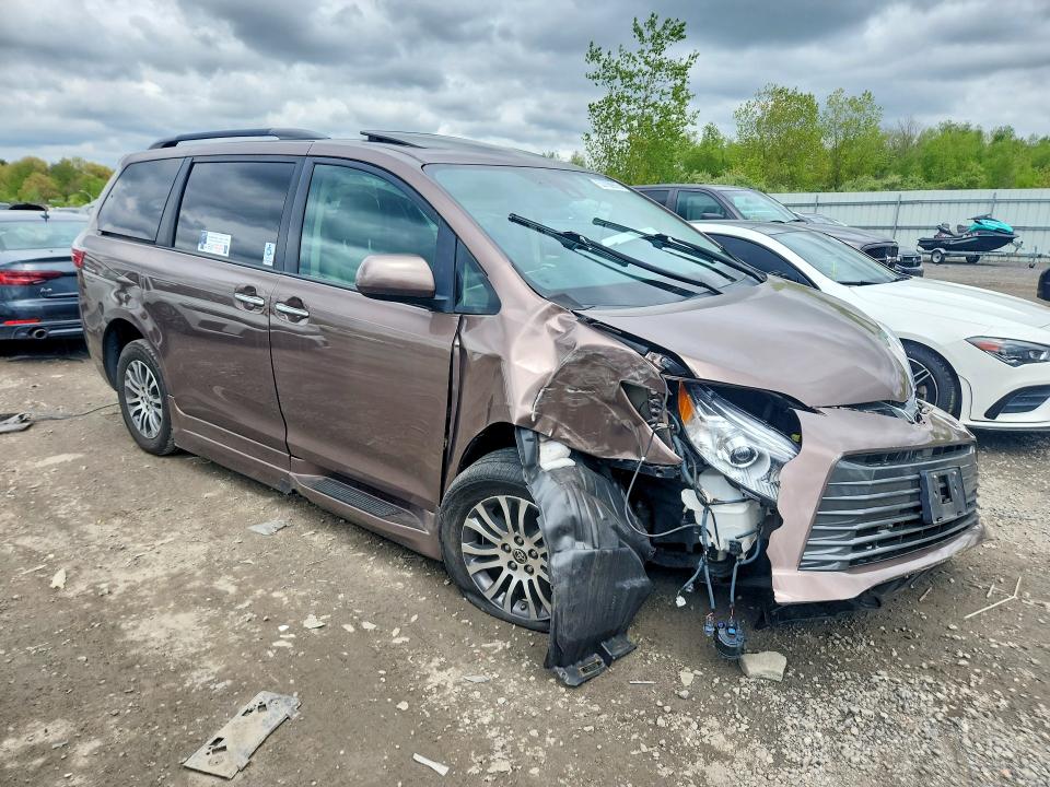 2020 Toyota Sienna მანქანა იყიდება აუქციონზე, vin: 5TDYZ3DC3LS067174, აუქციონის ნომერი: 53750916