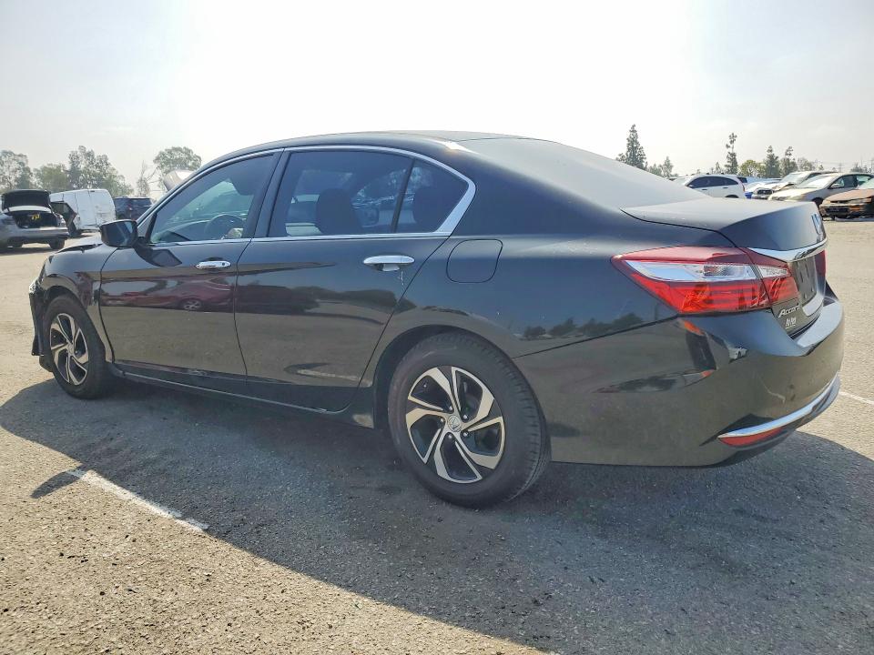 Auction sale of the 2017 Honda Accord, vin: 1HGCR2F31HA243372, lot number: 51917206