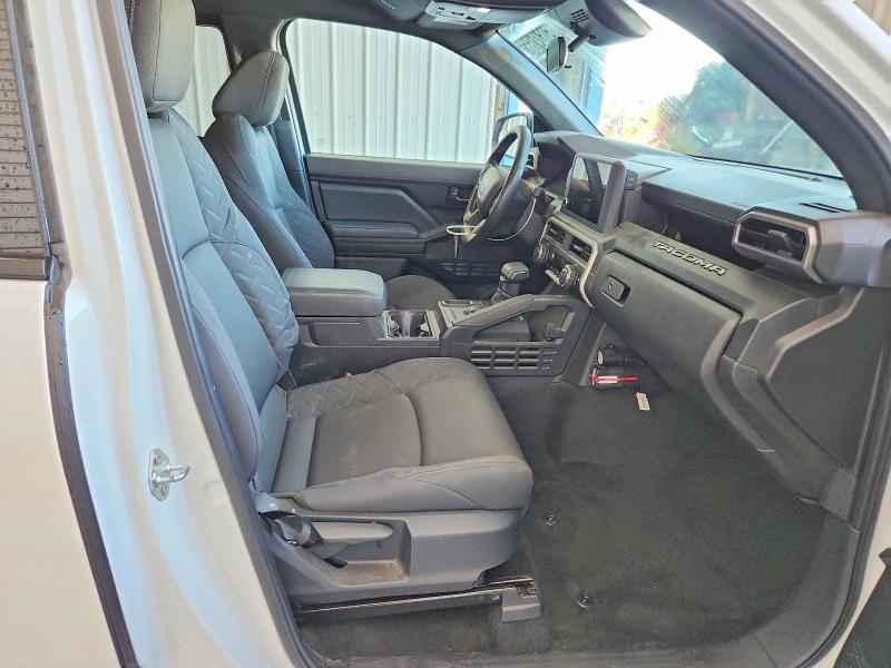Продажа на аукционе авто 2024 Toyota Tacoma, vin: 3TYJDAHN2RT005553, номер лота: 50649166