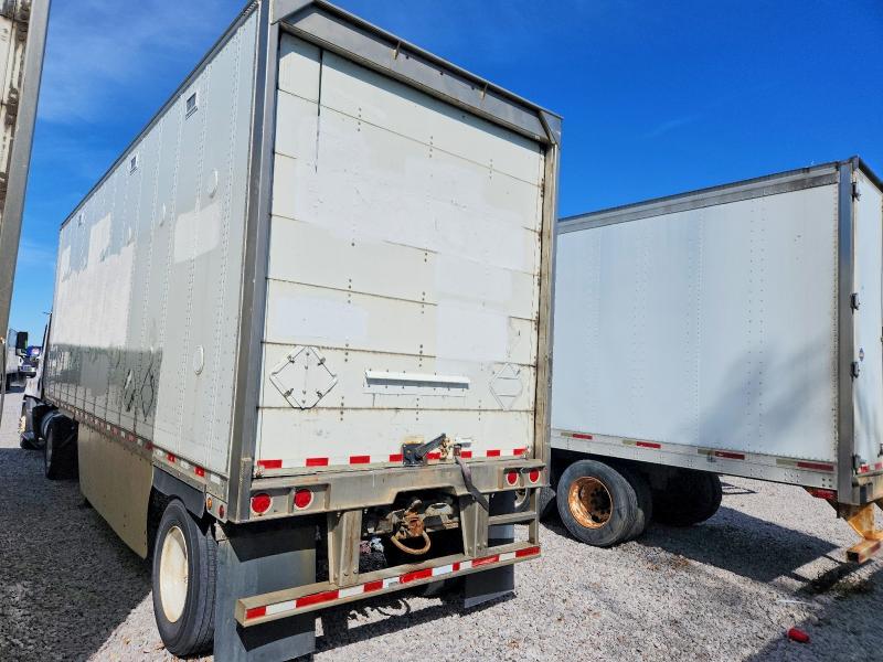 2016 Freightliner Cascadia 125 მანქანა იყიდება აუქციონზე, vin: 1FUBGEDV0GLHC5640, აუქციონის ნომერი: 46200246