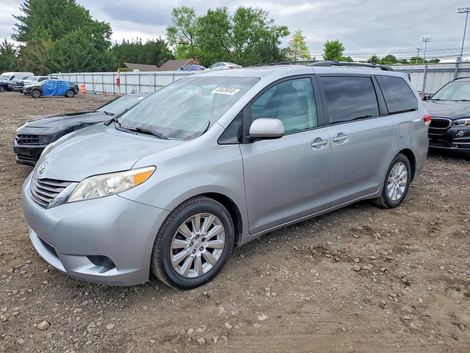 Aukcja sprzedaży 2014 Toyota Sienna, vin: 5TDDK3DC4ES075208, numer aukcji: 53639046