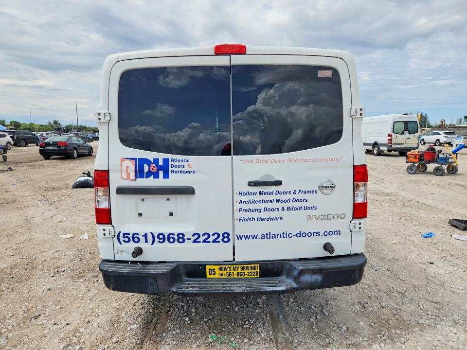 55374346 :رقم المزاد ، 1N6BF0KY6HN804499 vin ، 2017 Nissan Nv مزاد بيع