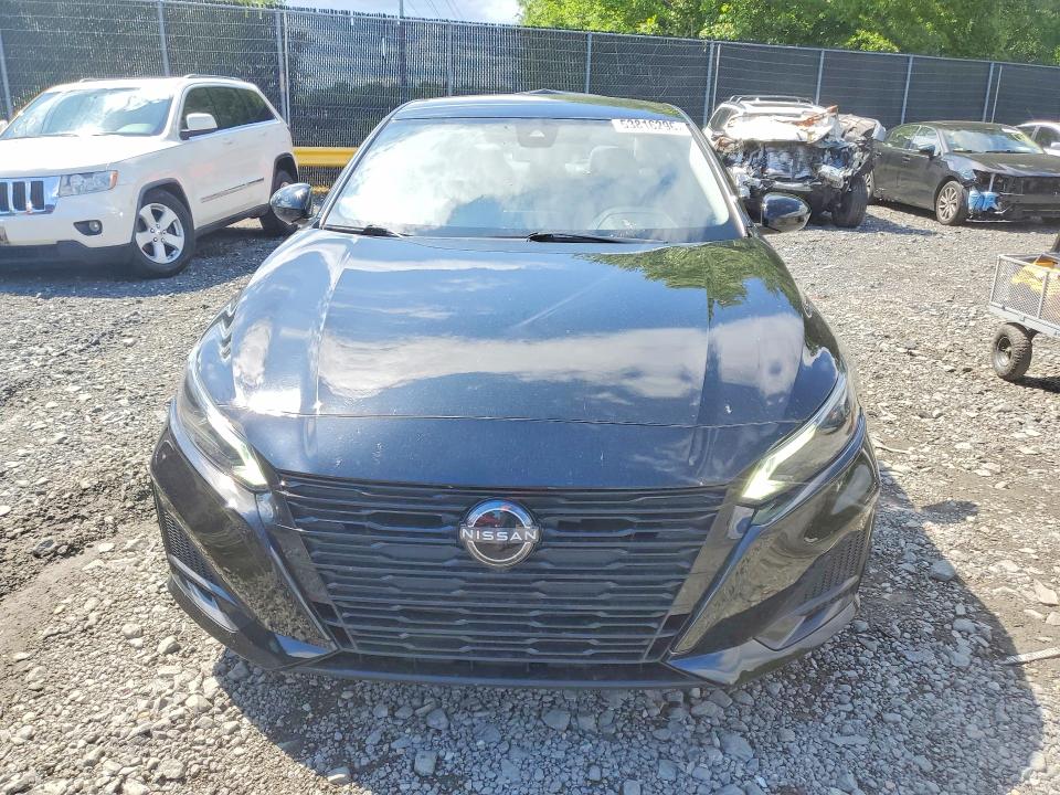 53816296 :رقم المزاد ، 1N4BL4DV1PN358868 vin ، 2023 Nissan Altima مزاد بيع