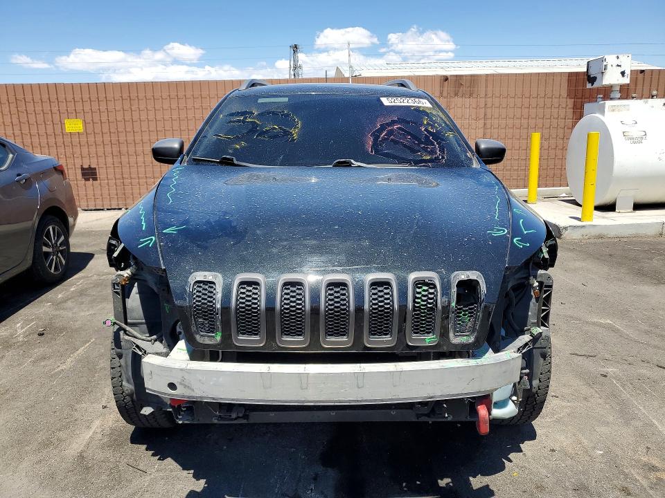 Продажа на аукционе авто 2016 Jeep Cherokee, vin: 1C4PJMBBXGW268854, номер лота: 52522366