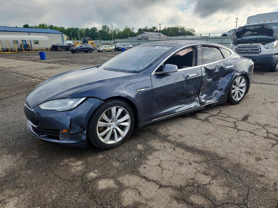 Продажа на аукционе авто 2016 Tesla Model S, vin: 5YJSA1E27GF129693, номер лота: 52913196