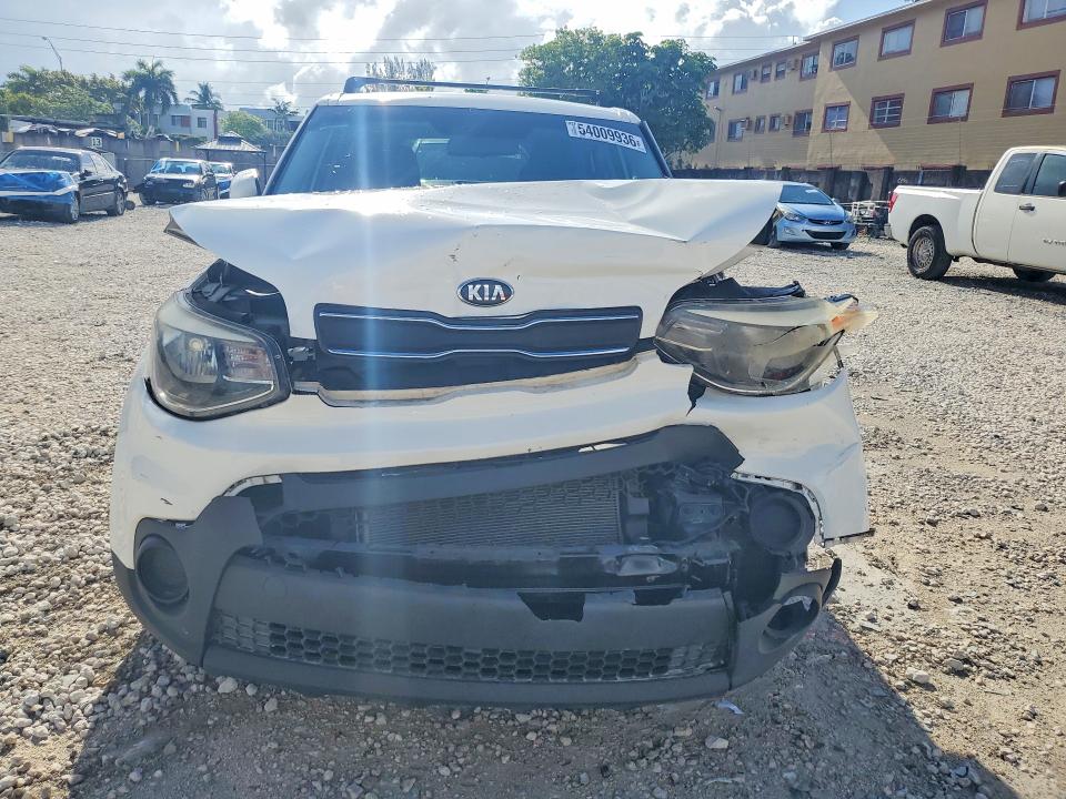 Продаж на аукціоні авто 2018 Kia Soul, vin: KNDJN2A29J7526296, номер лоту: 54009936