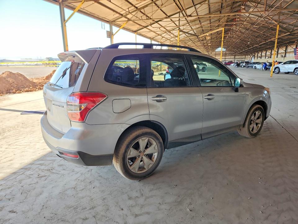 2014 Subaru Forester მანქანა იყიდება აუქციონზე, vin: JF2SJCHCXEH432174, აუქციონის ნომერი: 53127236