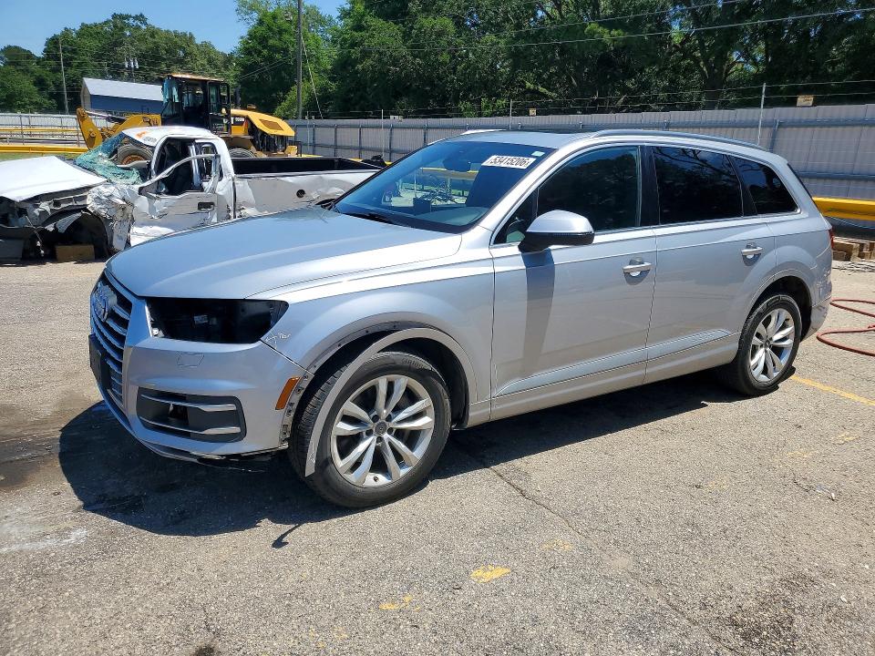 2018 Audi Q7 მანქანა იყიდება აუქციონზე, vin: WA1LAAF7XJD009085, აუქციონის ნომერი: 53415206