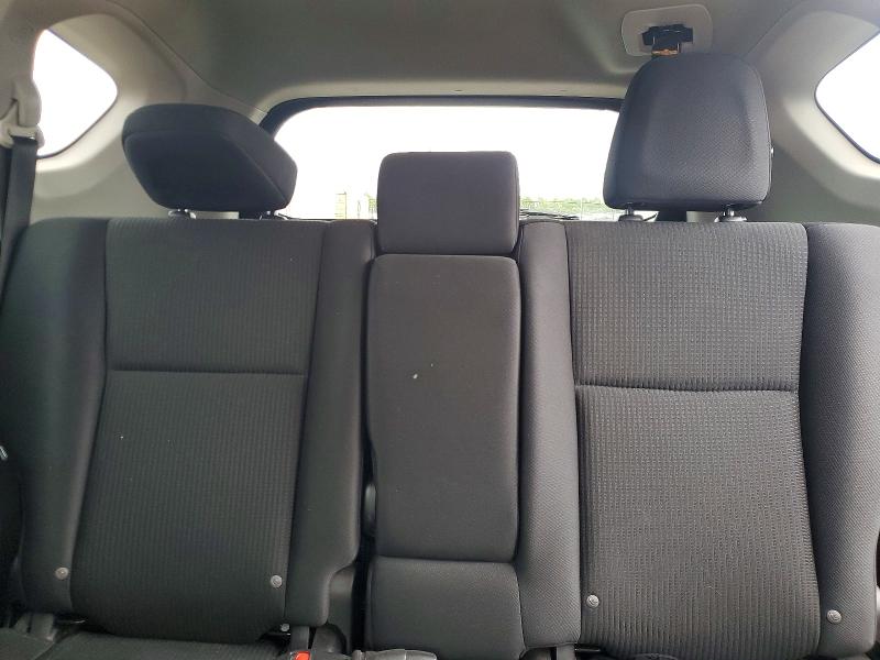 53786266 :رقم المزاد ، 2T3ZFREV1JW418465 vin ، 2018 Toyota Rav4 مزاد بيع