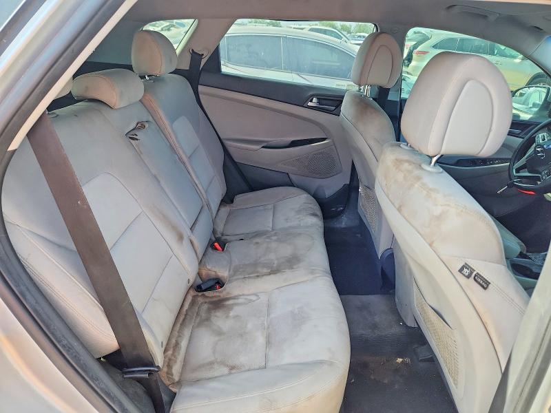 54109396 :رقم المزاد ، KM8J33A49HU452351 vin ، 2017 Hyundai Tucson مزاد بيع