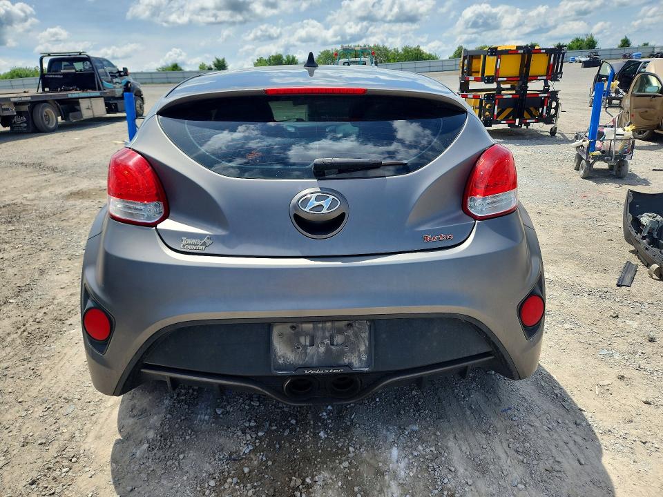 2013 Hyundai Veloster მანქანა იყიდება აუქციონზე, vin: KMHTC6AE2DU177757, აუქციონის ნომერი: 55182076